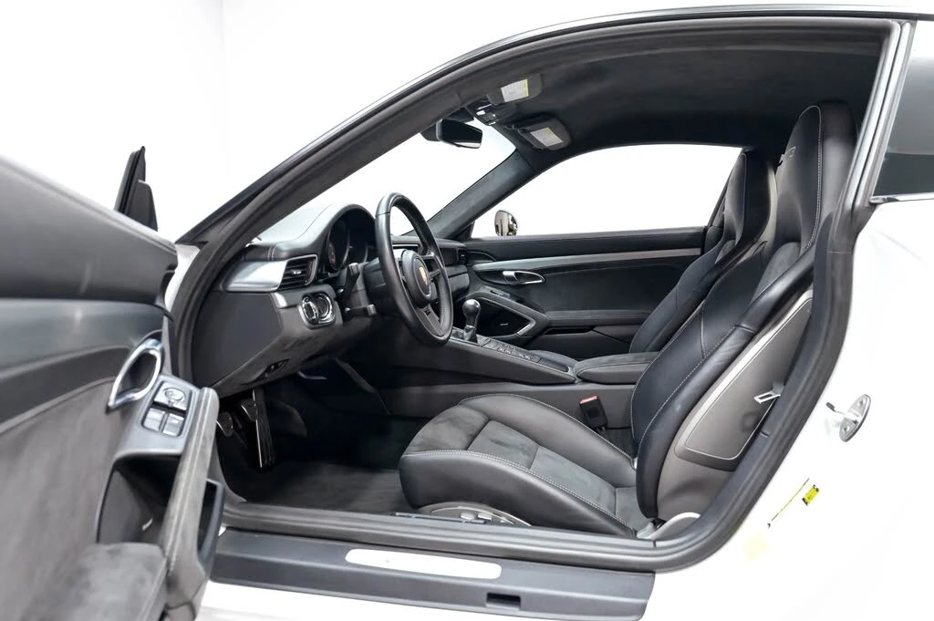 2018 Porsche 991 GT3 - Image 6 of 31