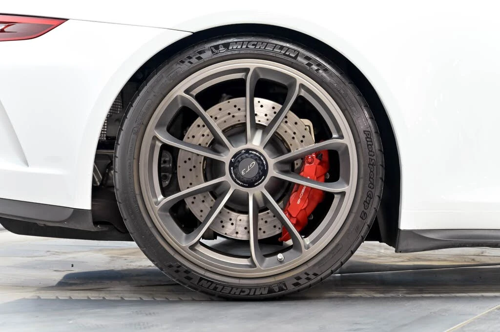2018 Porsche 991 GT3 - Image 21 of 31