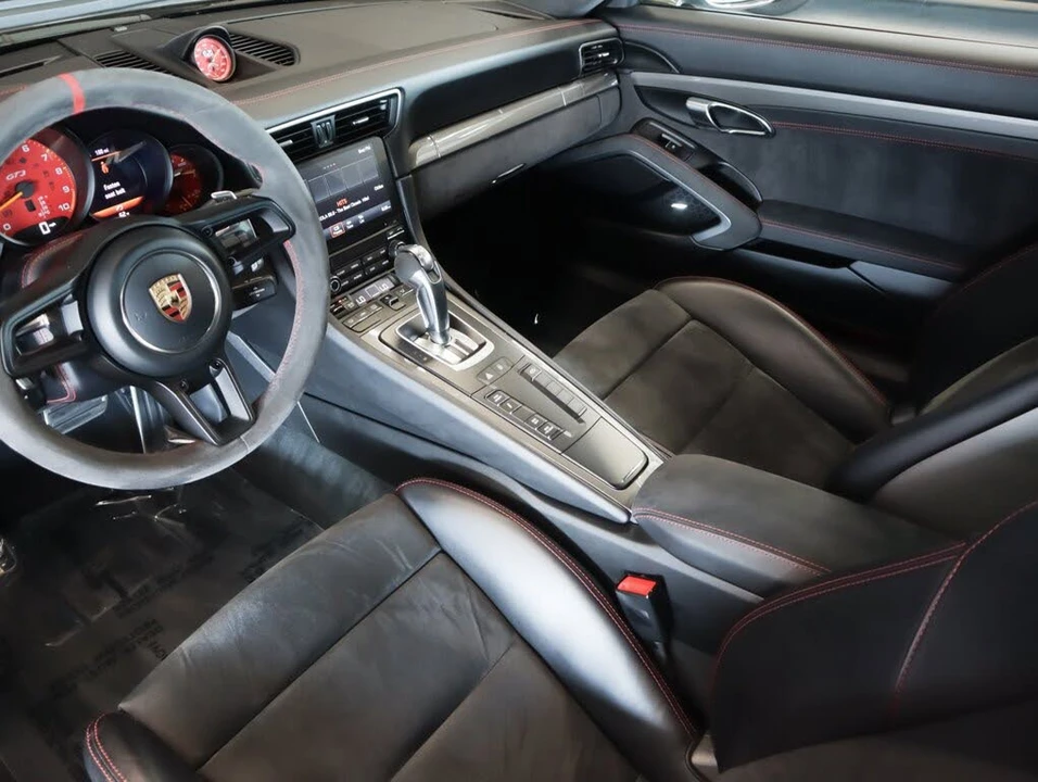 2018 Porsche 991 GT3 - Image 18 of 29
