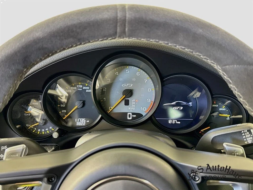 2018 Porsche 991 GT3 - Image 15 of 31