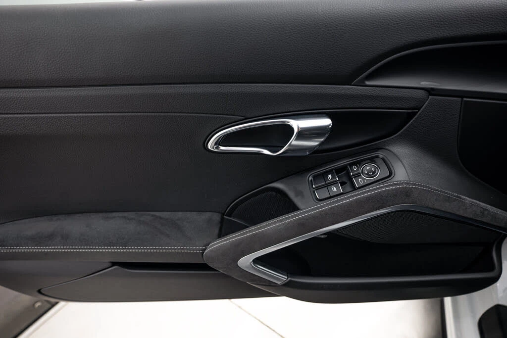 2018 Porsche 991 GT3 - Image 20 of 28