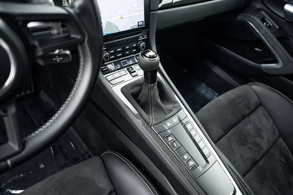 2018 Porsche 991 GT3 - Image 17 of 28