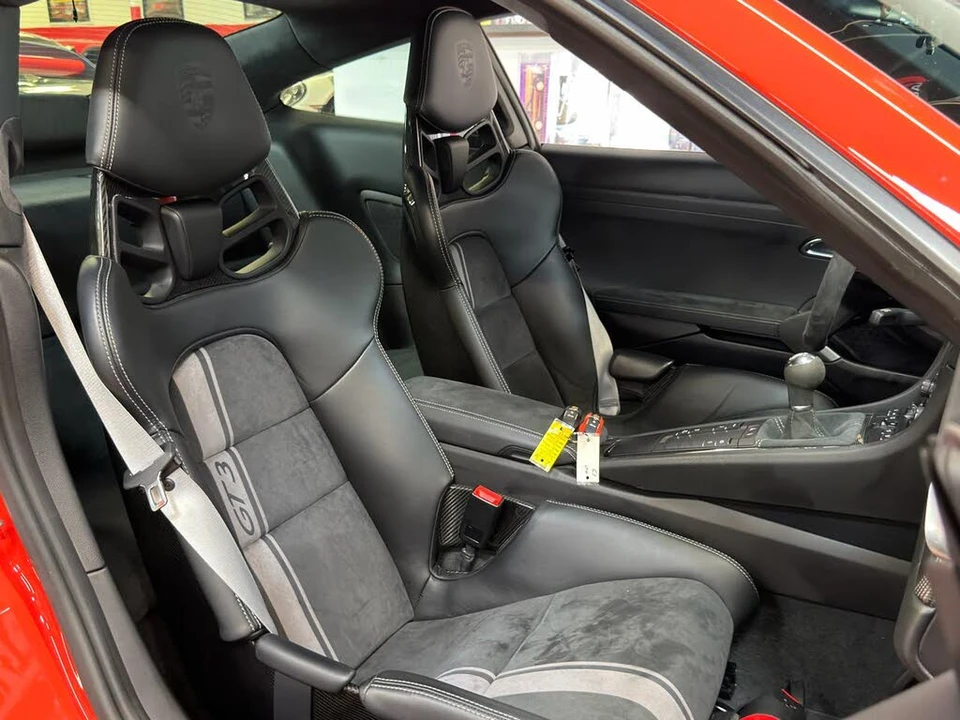 2018 Porsche 991 GT3 - Image 27 of 31