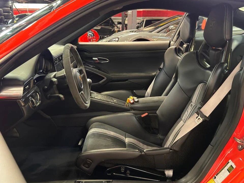 2018 Porsche 991 GT3 - Image 17 of 31