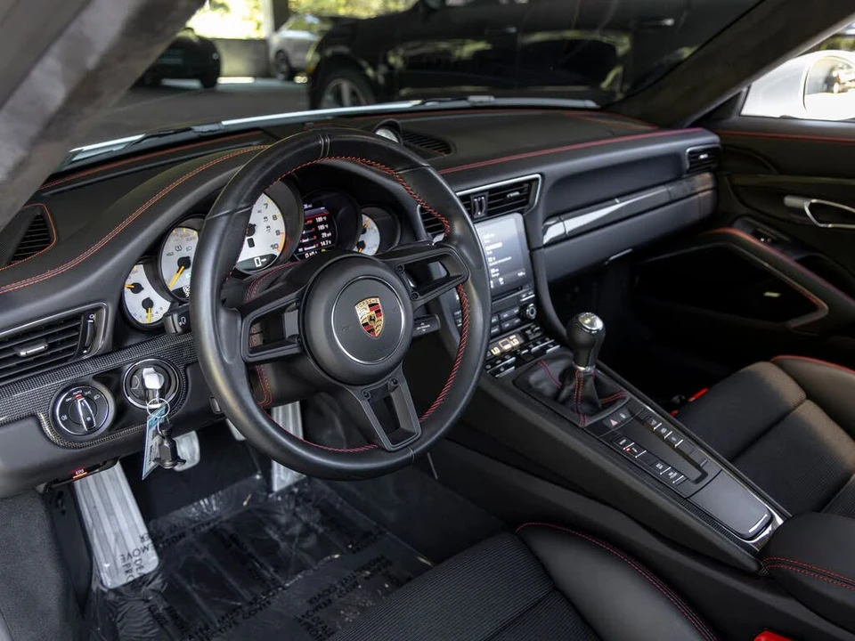 2018 Porsche 991 GT3 - Image 4 of 31