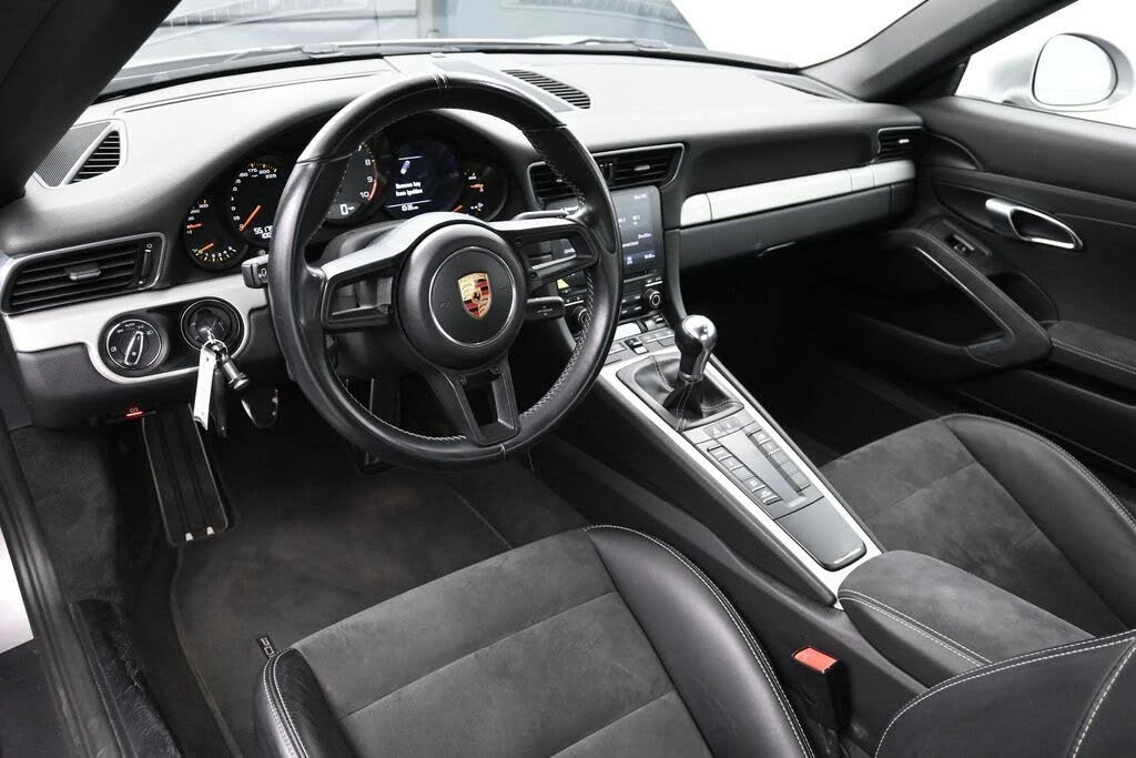 2018 Porsche 991 GT3 - Image 4 of 27