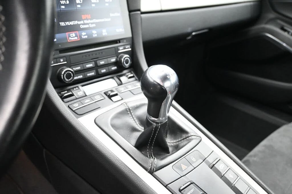2018 Porsche 991 GT3 - Image 14 of 27