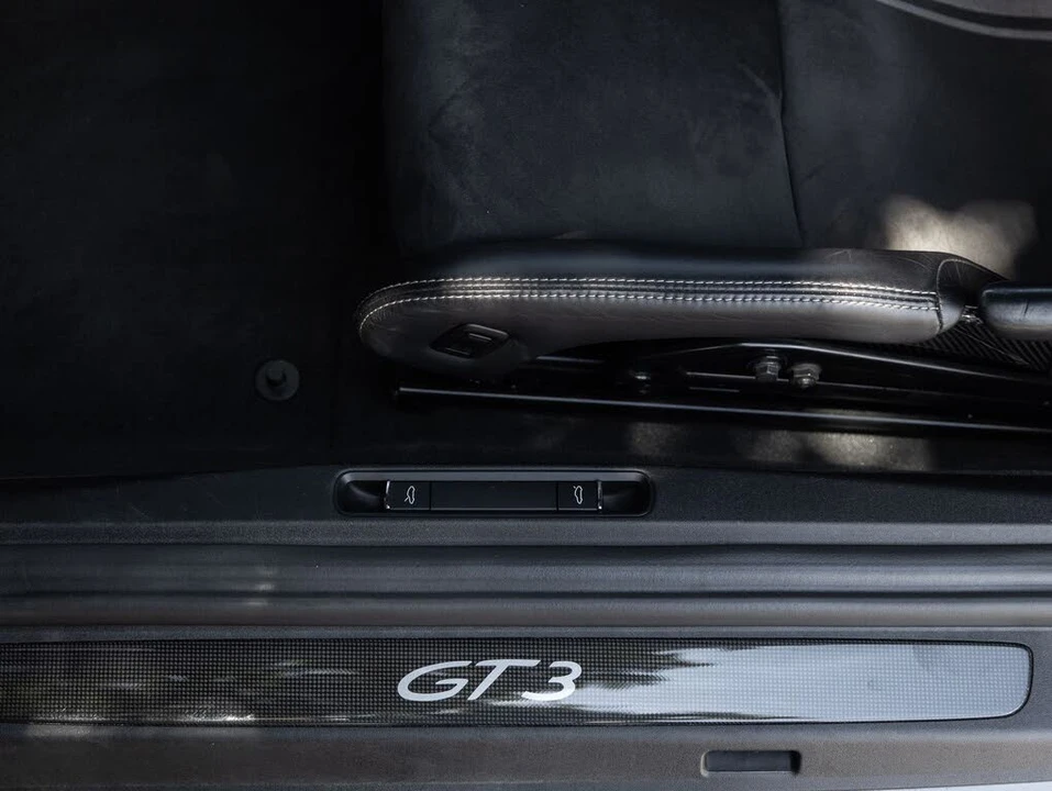 2018 Porsche 991 GT3 - Image 20 of 31