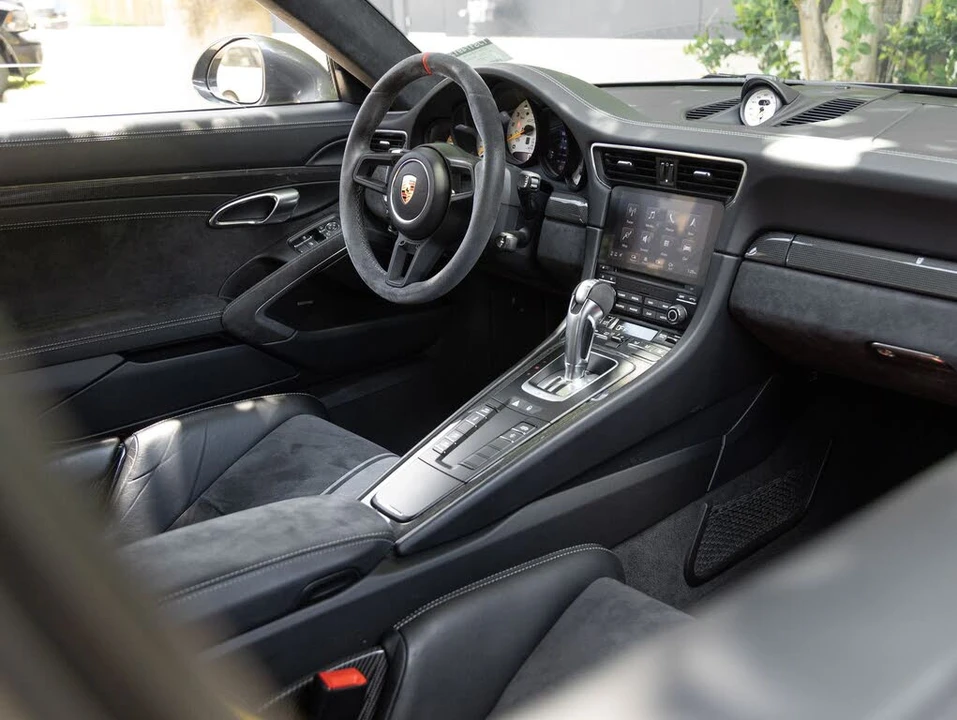 2018 Porsche 991 GT3 - Image 12 of 31