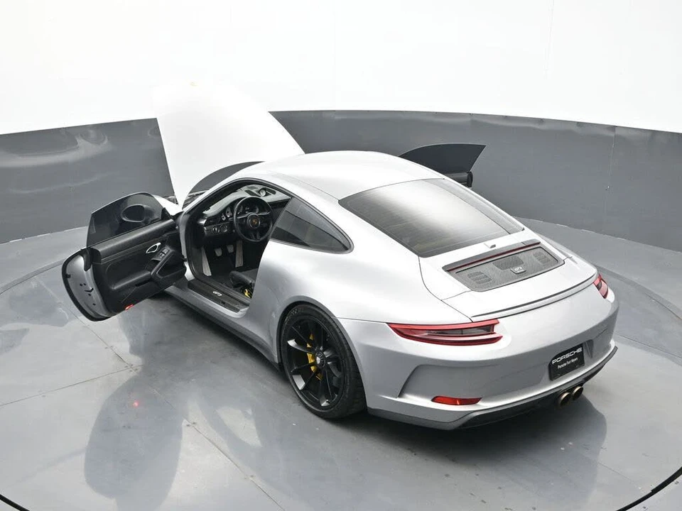 2018 Porsche 991 GT3 - Image 24 of 29