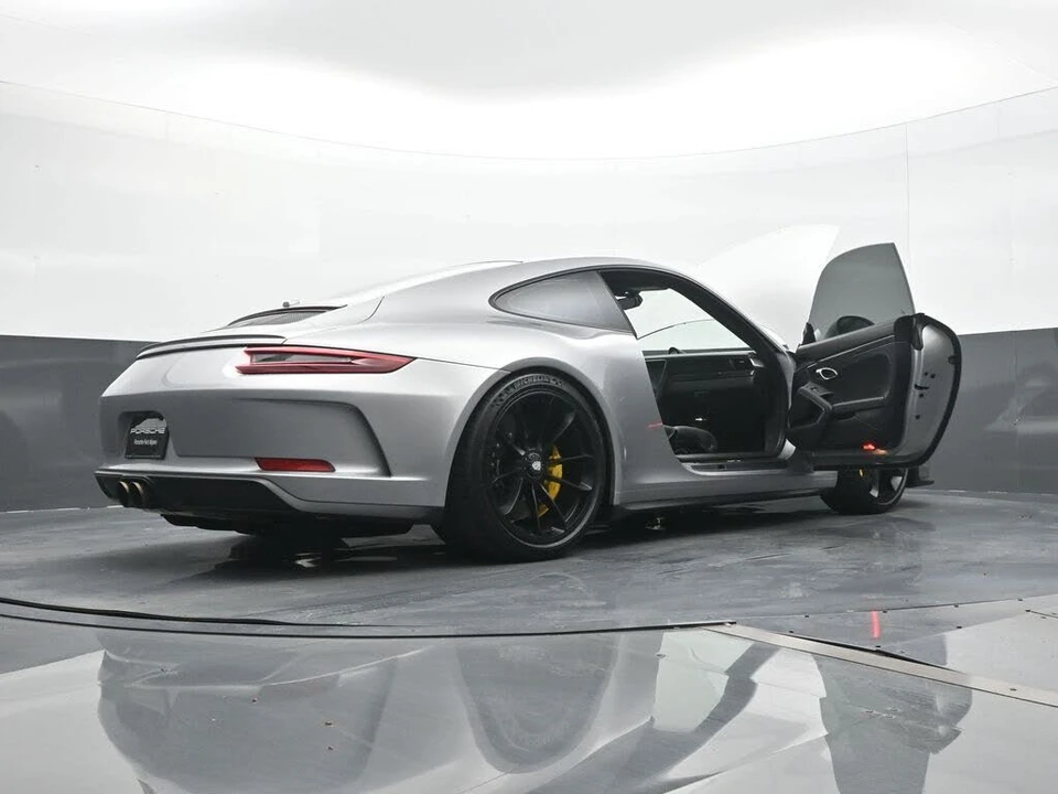 2018 Porsche 991 GT3 - Image 22 of 29