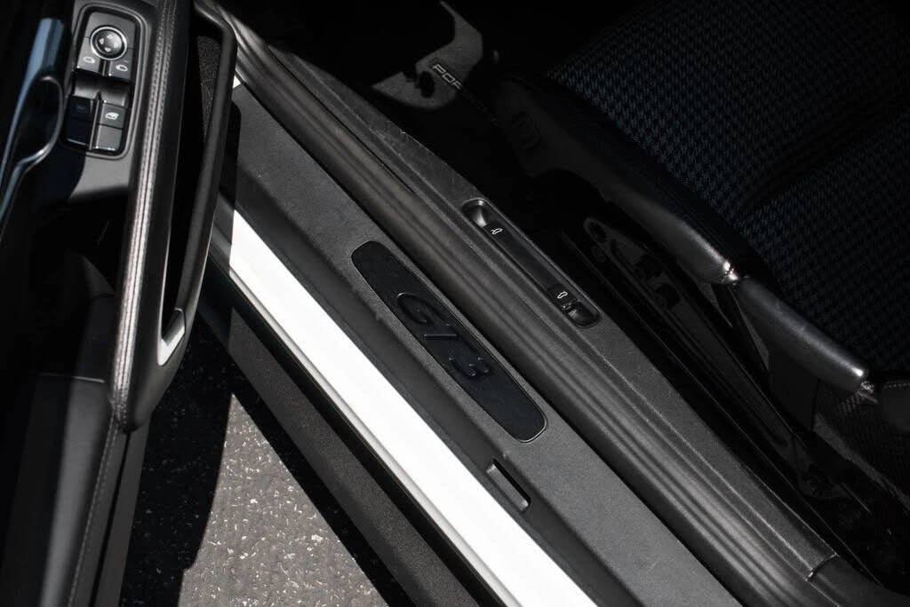 2018 Porsche 991 GT3 - Image 25 of 31