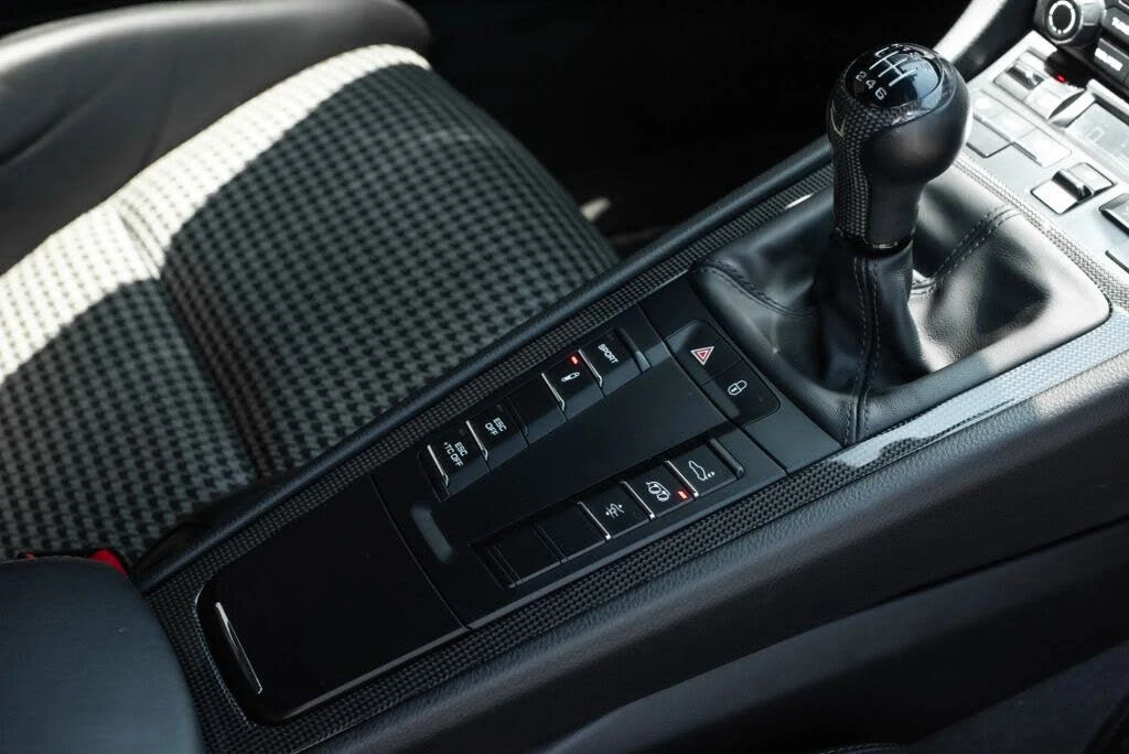 2018 Porsche 991 GT3 - Image 18 of 31