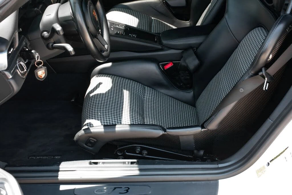 2018 Porsche 991 GT3 - Image 12 of 31