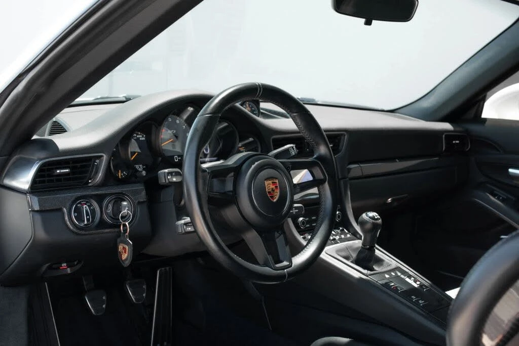 2018 Porsche 991 GT3 - Image 9 of 31