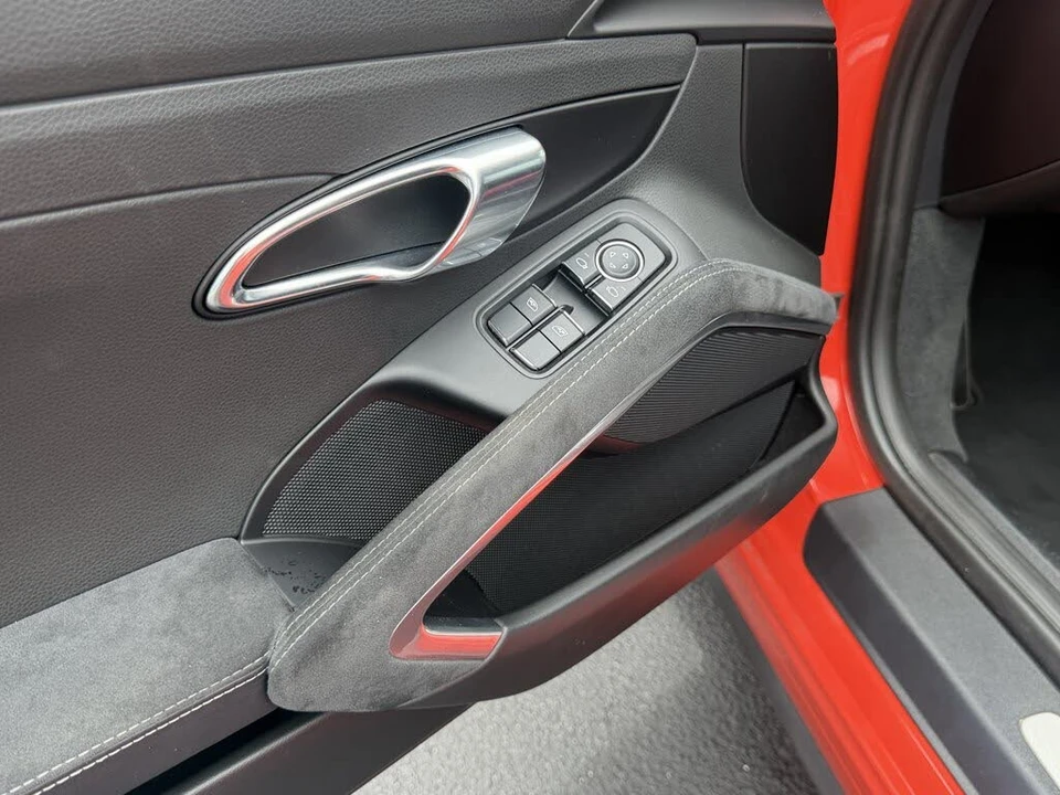 2018 Porsche 991 GT3 - Image 19 of 26