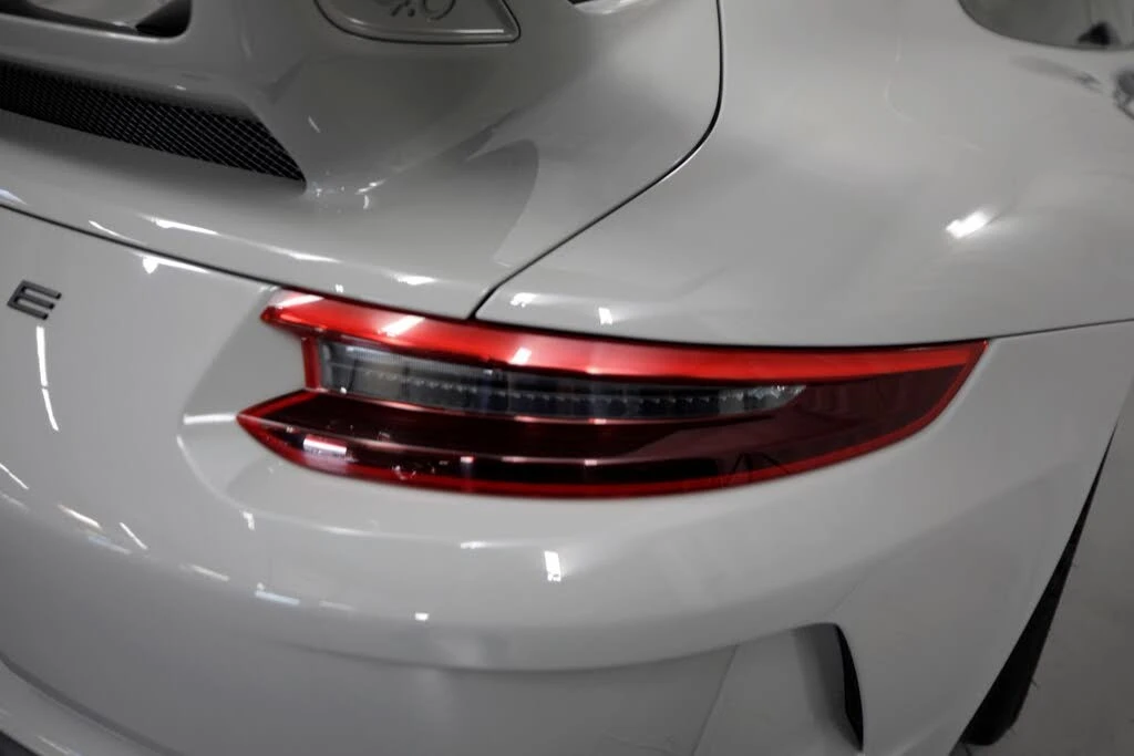 2018 Porsche 991 GT3 - Image 26 of 31