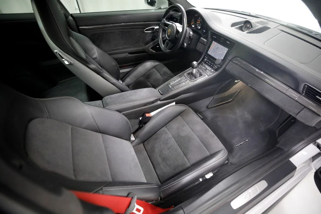 2018 Porsche 991 GT3 - Image 5 of 31