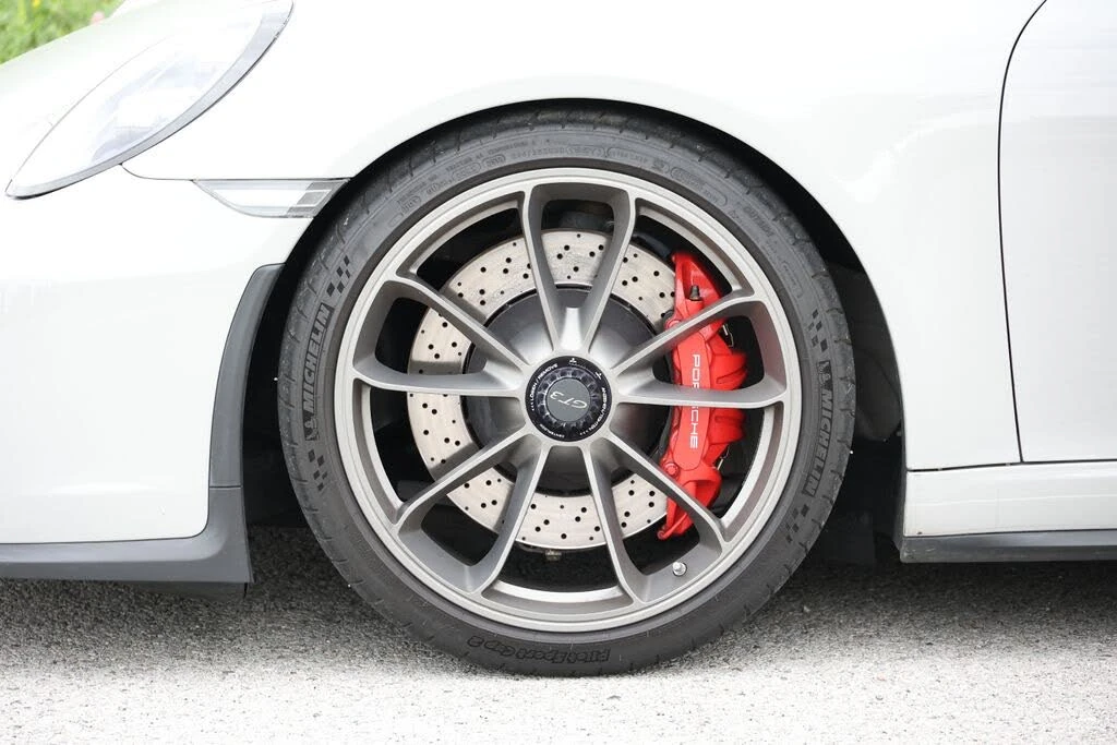 2018 Porsche 991 GT3 - Image 21 of 31