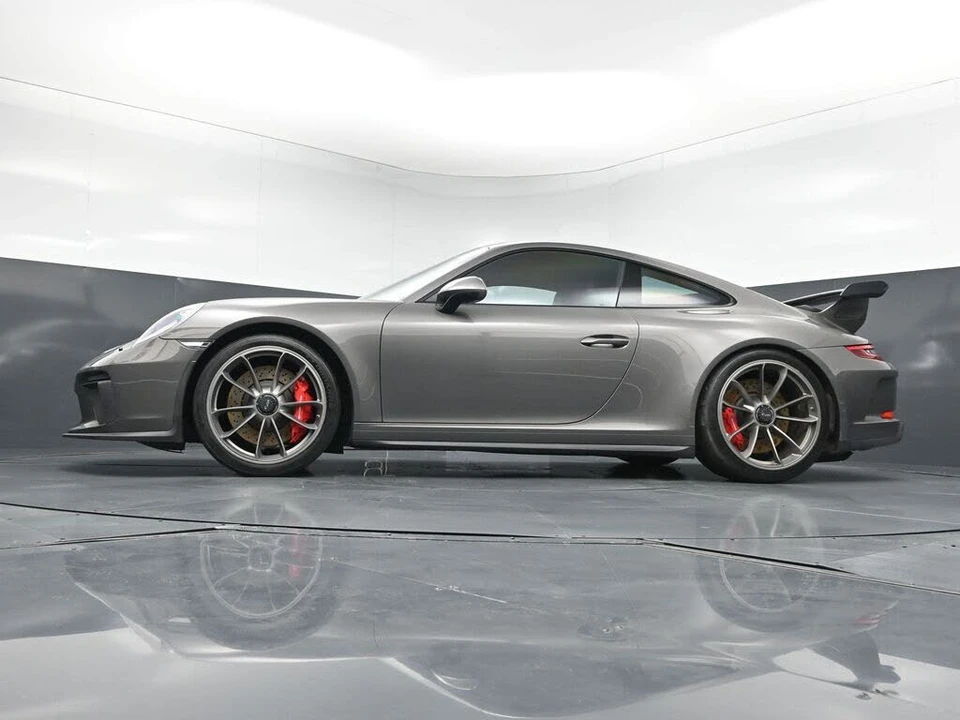 2018 Porsche 991 GT3 - Image 24 of 31