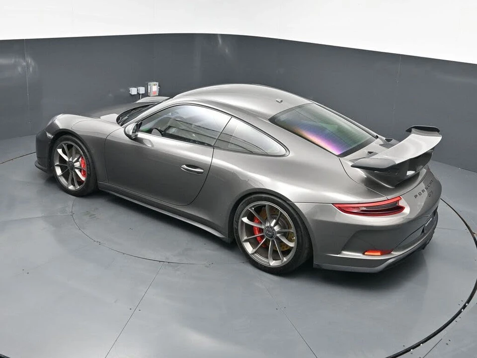 2018 Porsche 991 GT3 - Image 17 of 31