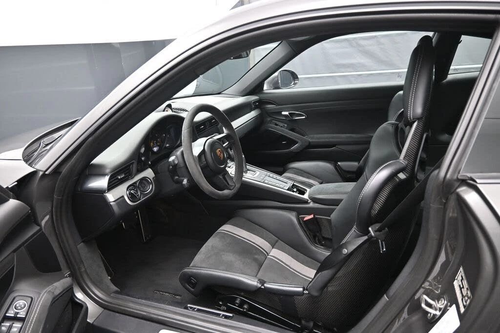 2018 Porsche 991 GT3 - Image 4 of 31