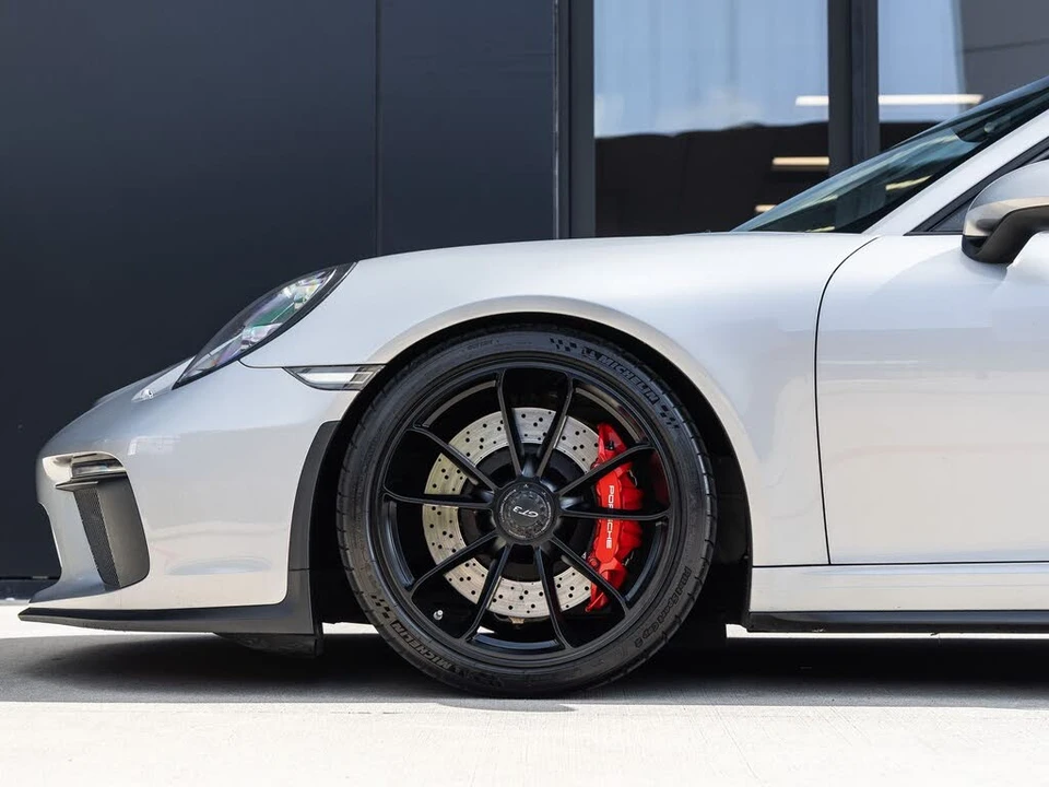 2018 Porsche 991 GT3 - Image 14 of 31