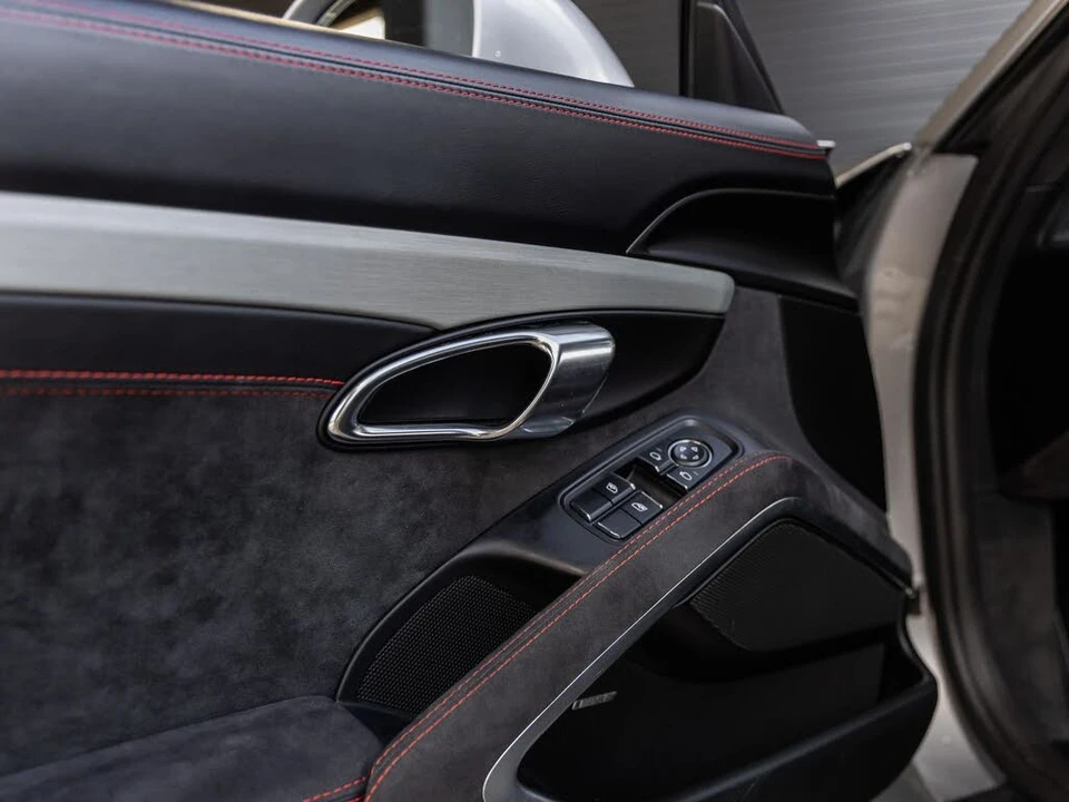 2018 Porsche 991 GT3 - Image 30 of 31