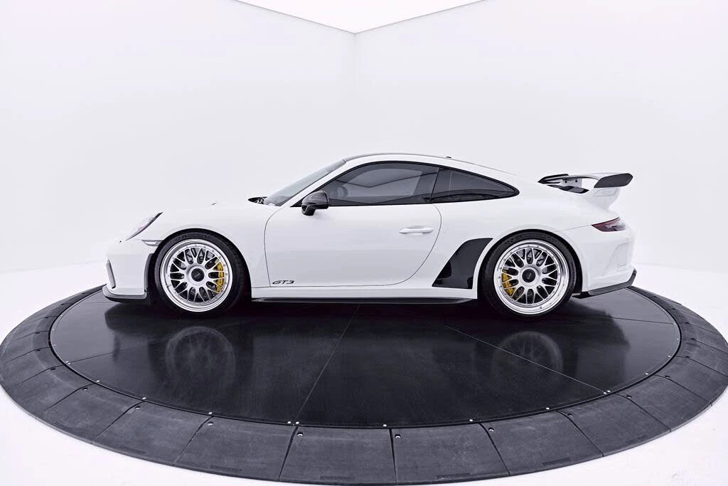 2018 Porsche 991 GT3 - Image 17 of 31