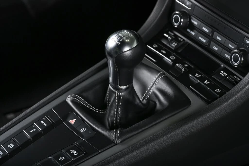 2018 Porsche 991 GT3 - Image 14 of 31