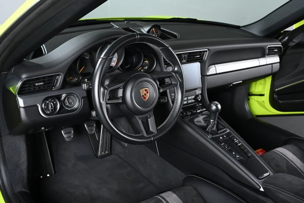2018 Porsche 991 GT3 - Image 4 of 31