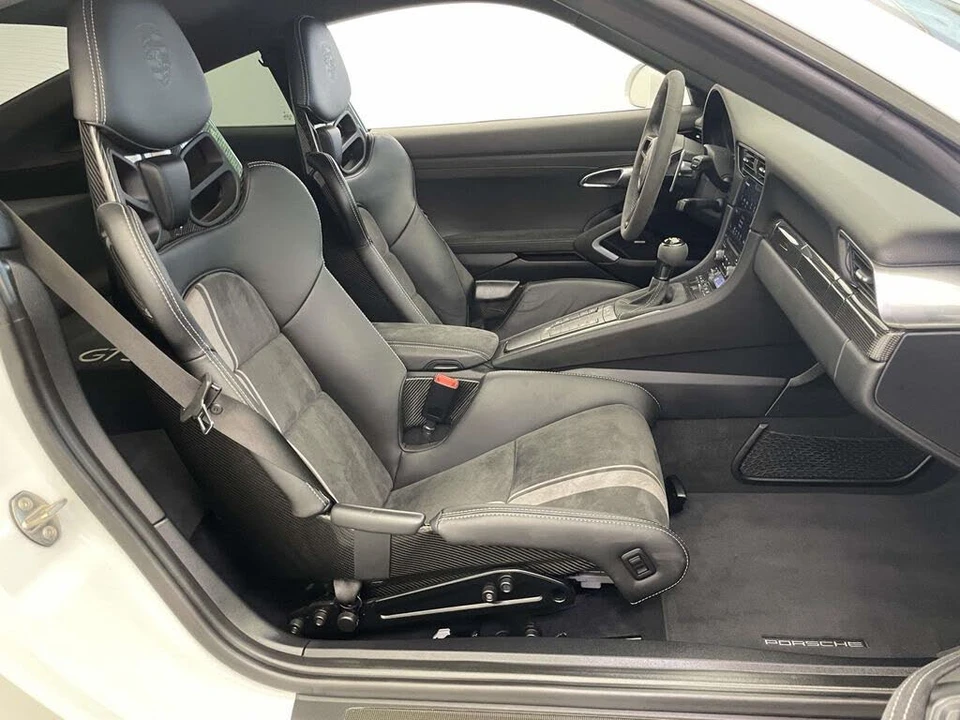 2018 Porsche 991 GT3 - Image 19 of 31