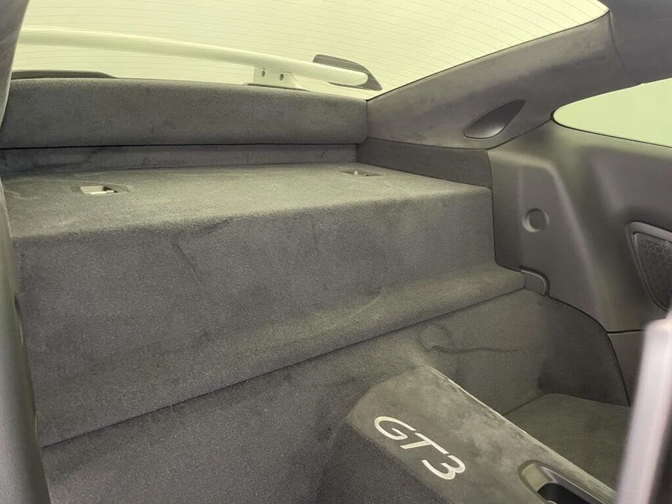 2018 Porsche 991 GT3 - Image 18 of 31