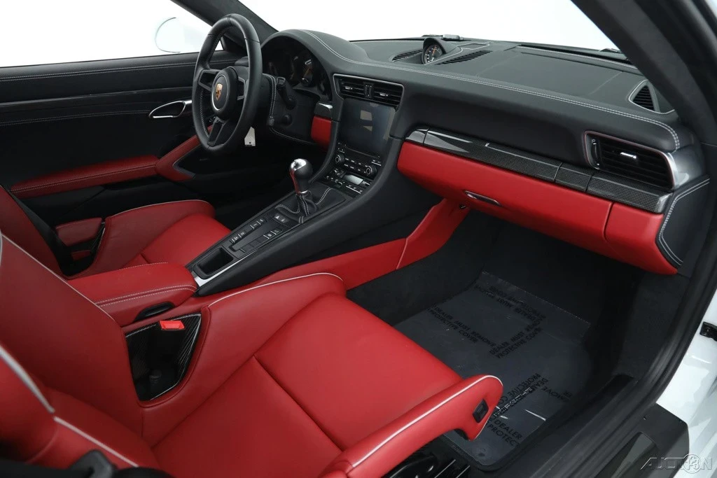 2018 Porsche 991 GT3 - Image 17 of 21