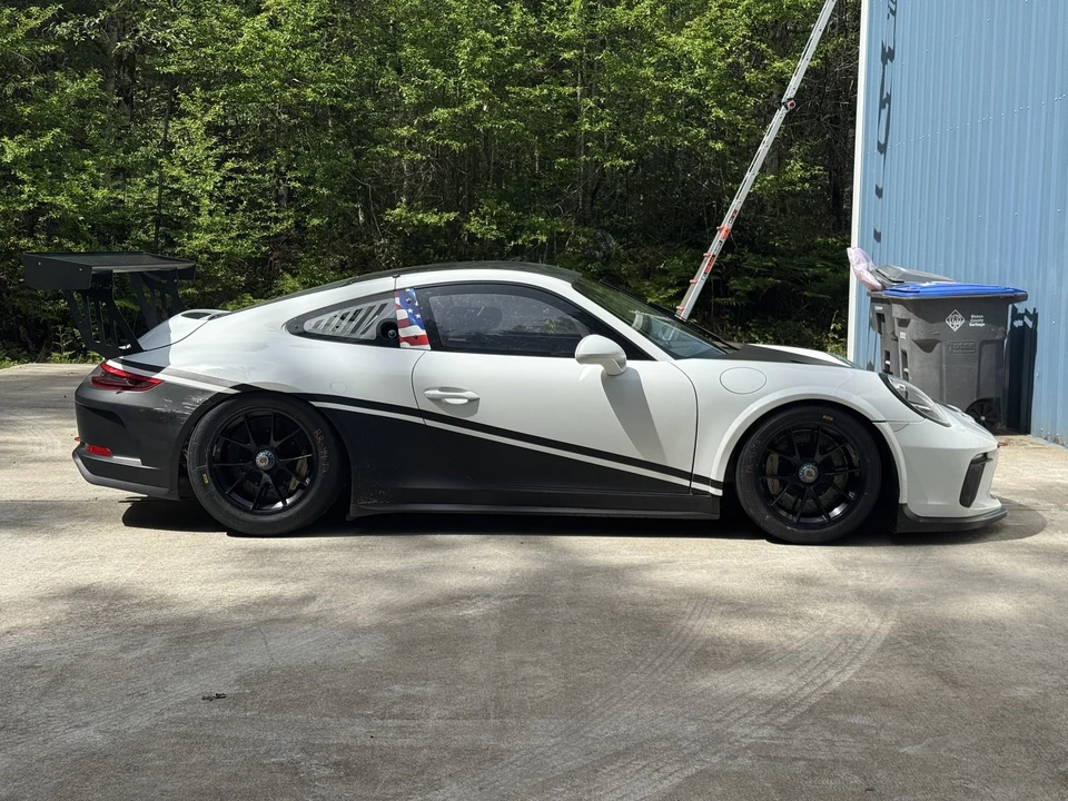 2018 Porsche 991 GT3 - Image 8 of 31
