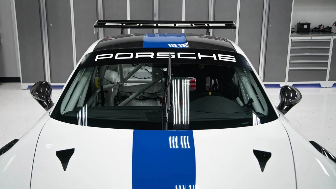 2018 Porsche 991 GT3 - Image 31 of 31