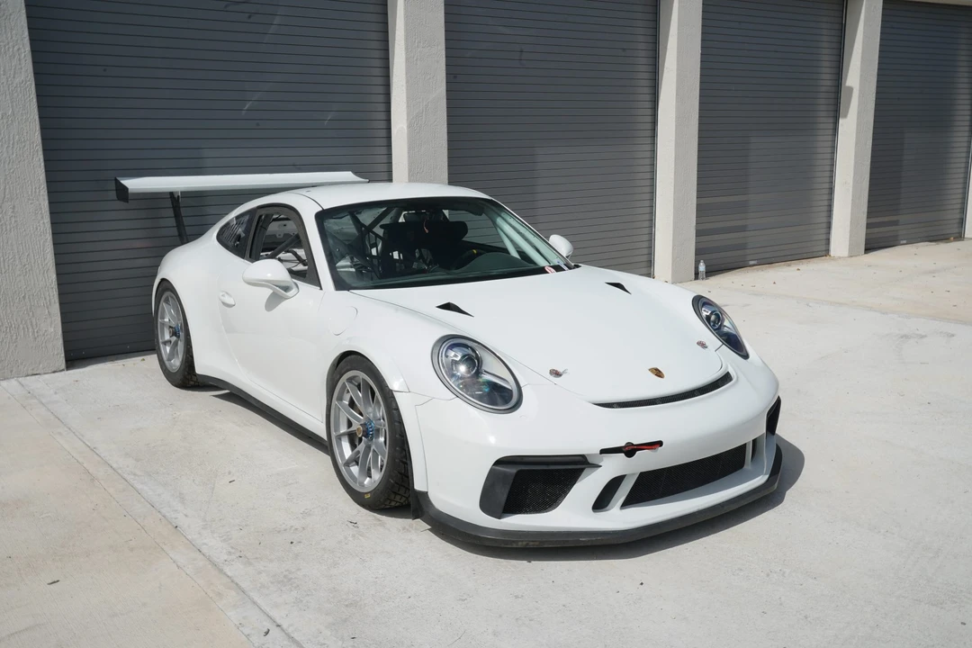 2018 Porsche 991 GT3 - Image 24 of 31