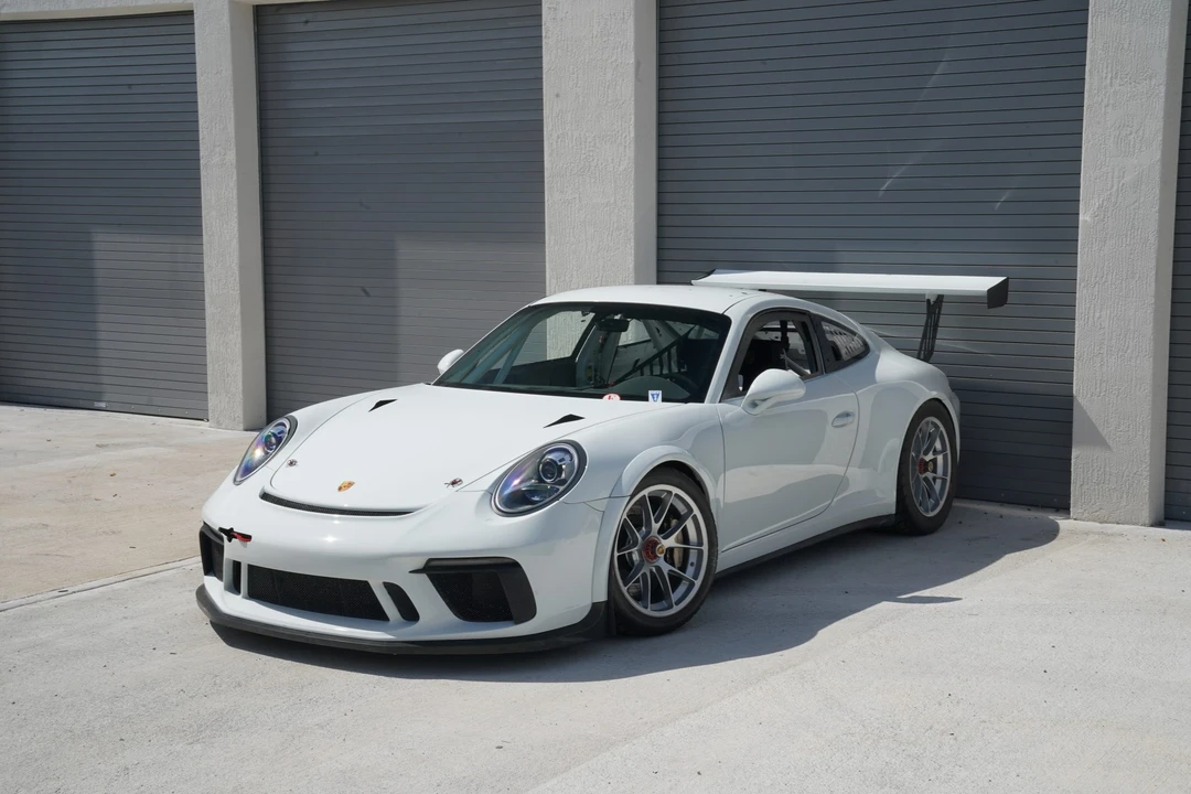 2018 Porsche 991 GT3 - Image 4 of 31