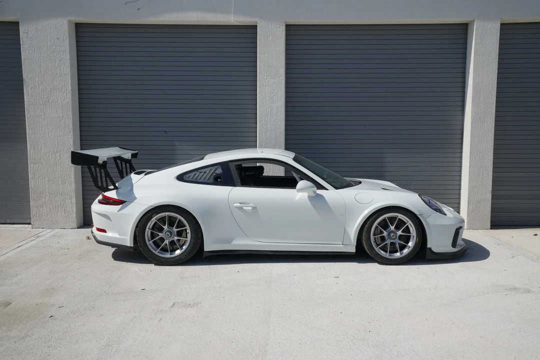 2018 Porsche 991 GT3 - Image 18 of 31