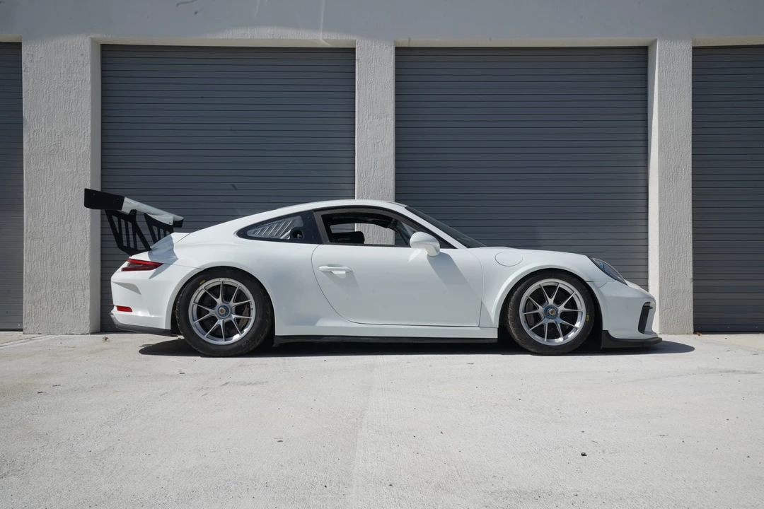 2018 Porsche 991 GT3 - Image 19 of 31