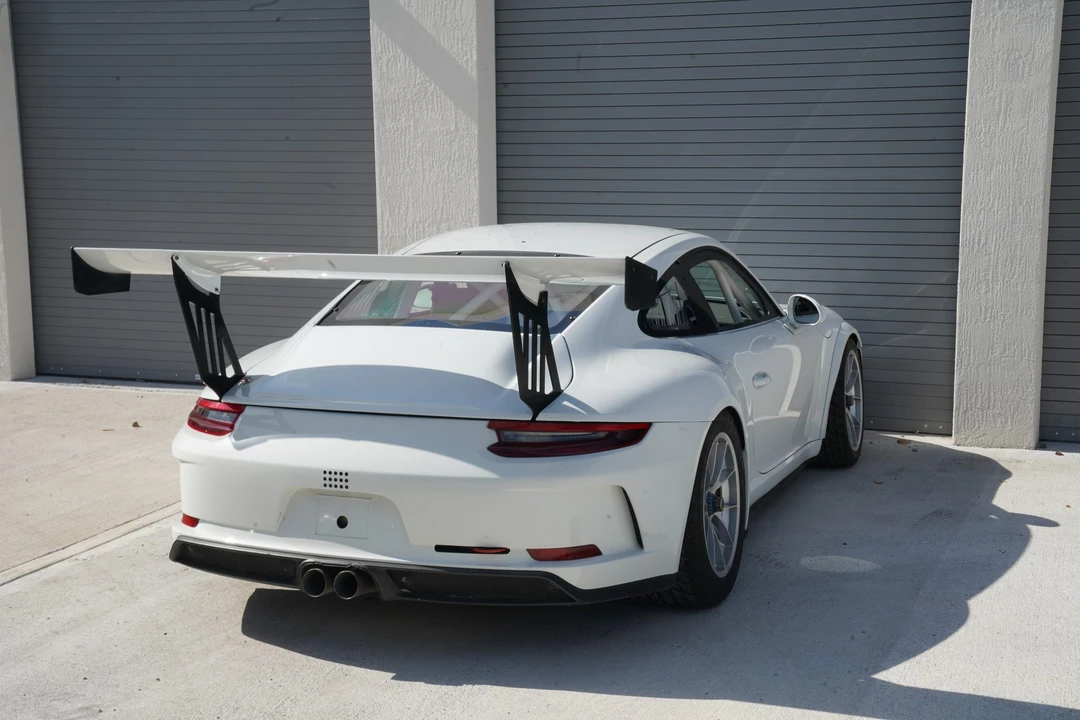 2018 Porsche 991 GT3 - Image 17 of 31