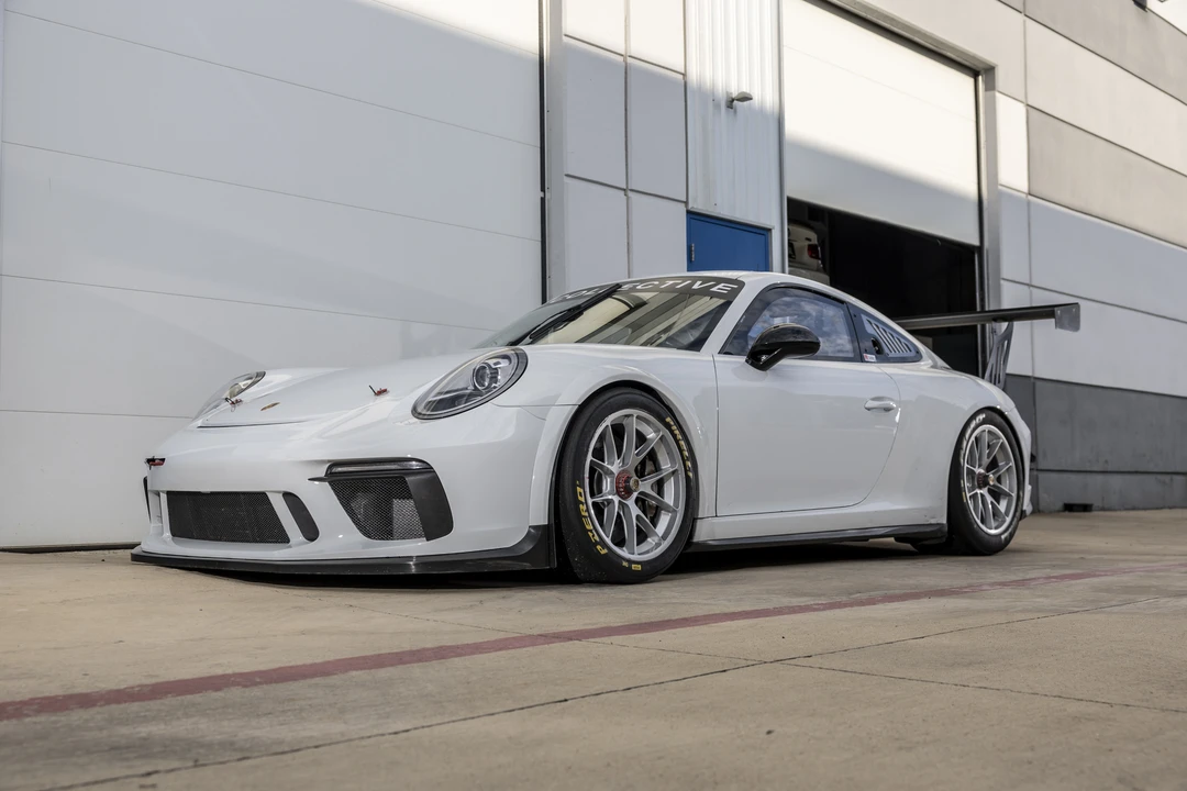 2018 Porsche 991 GT3 - Image 4 of 31