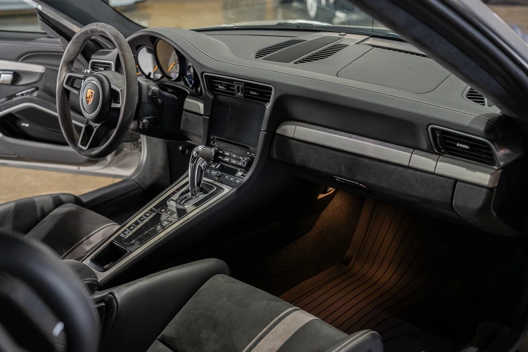 2018 Porsche 991 GT3 - Image 30 of 31