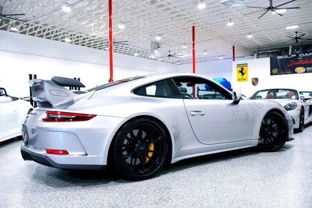 2018 Porsche - Image 12 of 12