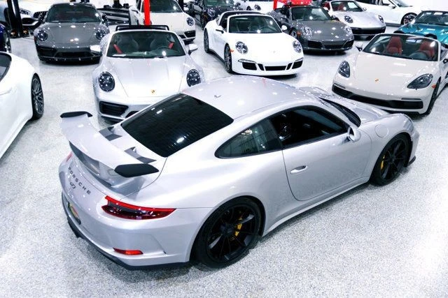 2018 Porsche - Image 10 of 12