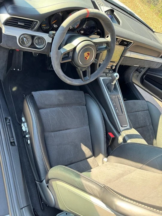 2018 Porsche 991 GT3 - Image 3 of 5