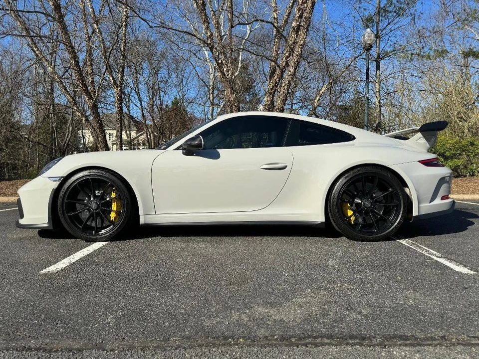2018 Porsche 991 GT3 - Image 2 of 5