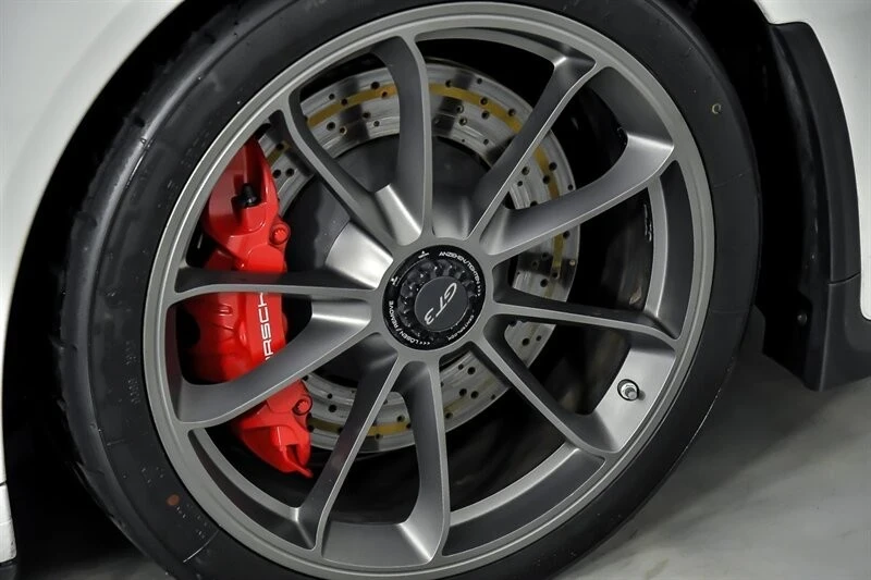 2018 Porsche 991 GT3 - Image 17 of 21
