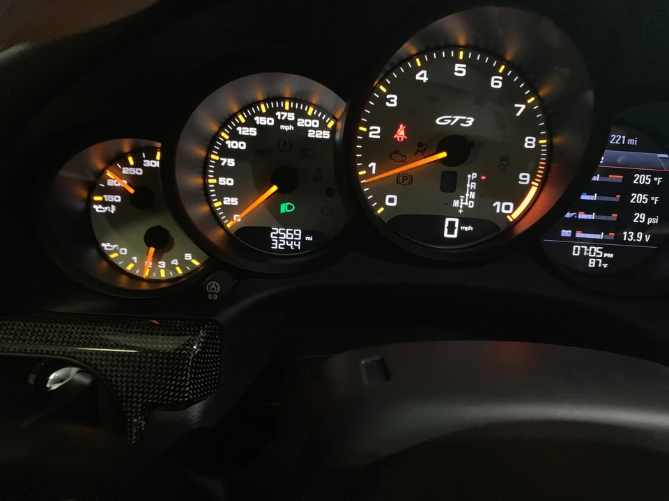 2018 Porsche 991 GT3 - Image 9 of 12