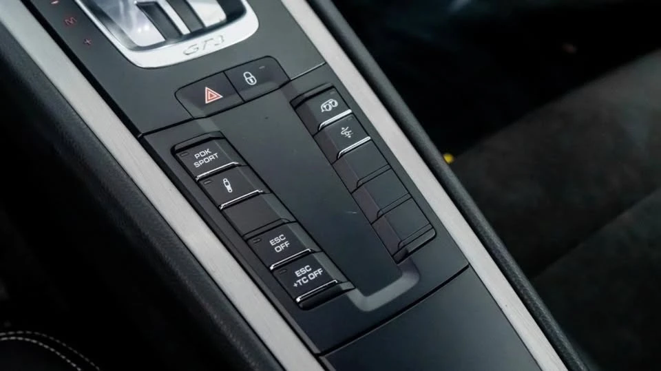 2018 Porsche 991 GT3 - Image 14 of 18